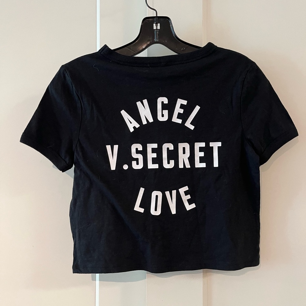 *NWT* Victoria’s Secret XS Black T-Shirt with White Lettering 🪽
